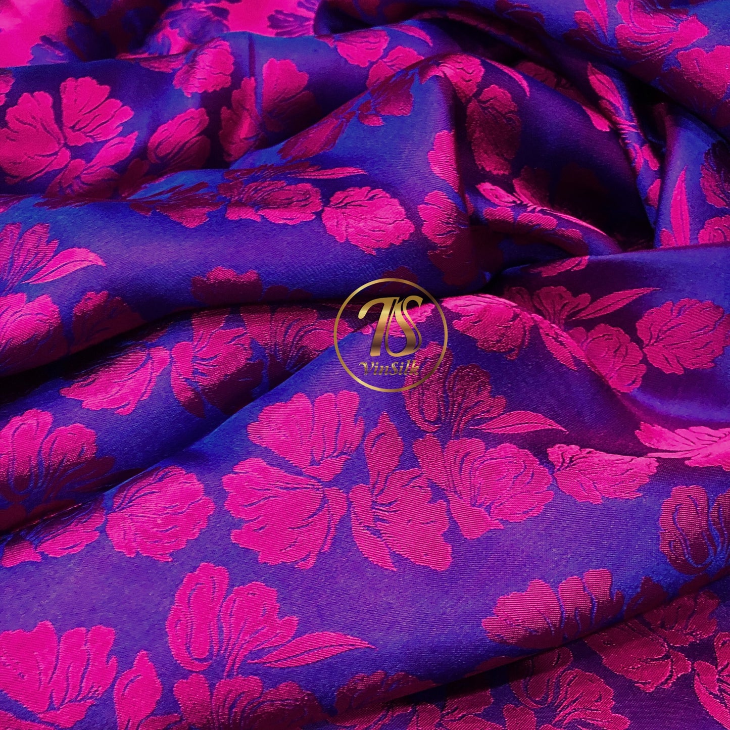 PURE MULBERRY SILK fabric by the yard - Floral pattern silk fabric - Handmade fabric ā Dress making ā Silk for sewing - Gift for women - Silk apparel fabric