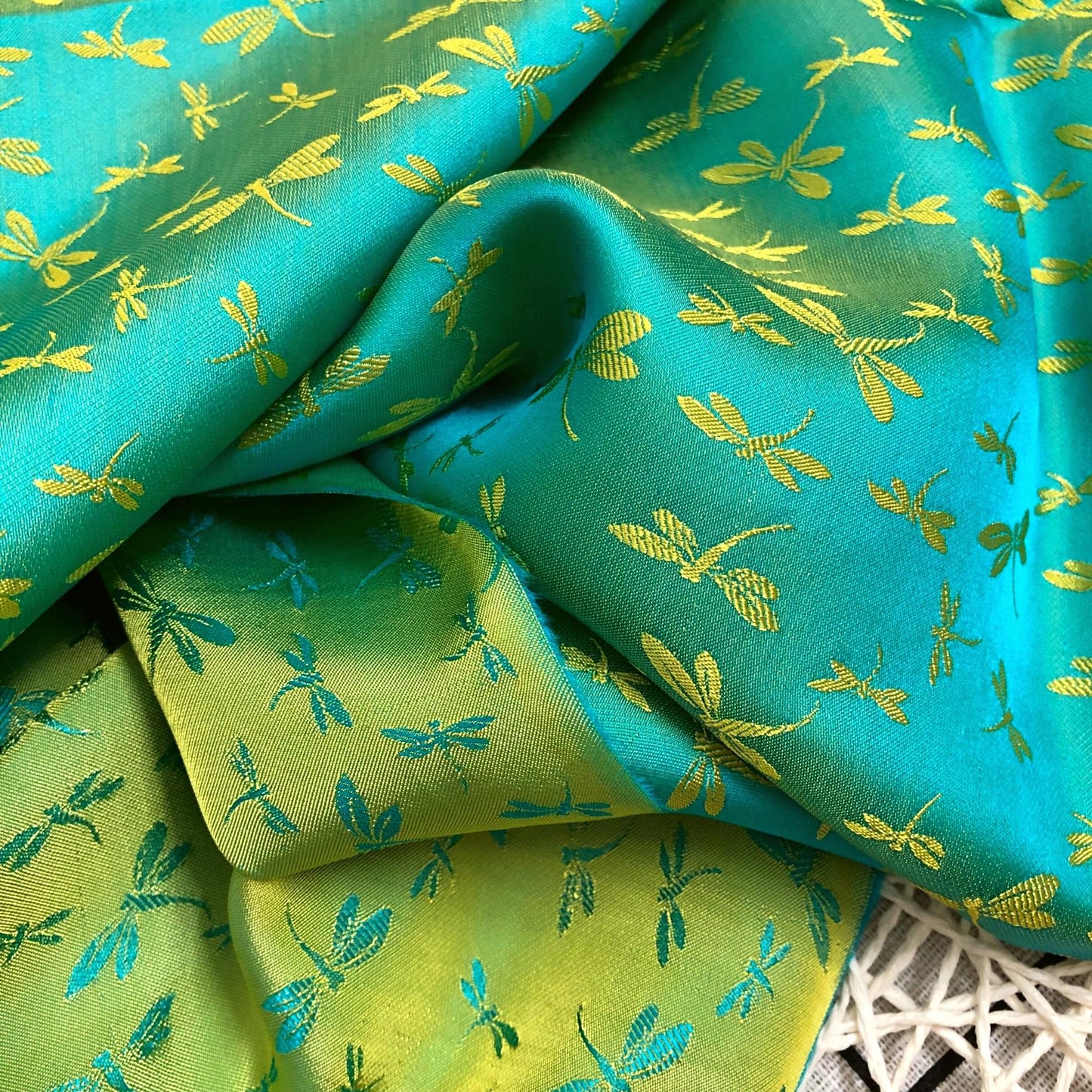 PATTERN MULBERRY SILK fabric by the yard - Handmade fabric – Dress making – Silk for sewing - Gift for women - Silk apparel fabric