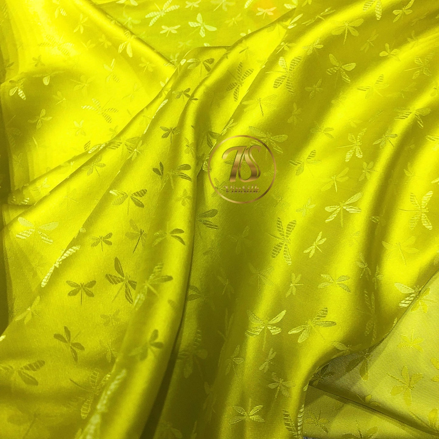 PATTERN MULBERRY SILK fabric by the yard - Yellow silk fabric - Handmade fabric ā Dress making ā Silk for sewing - Gift for women