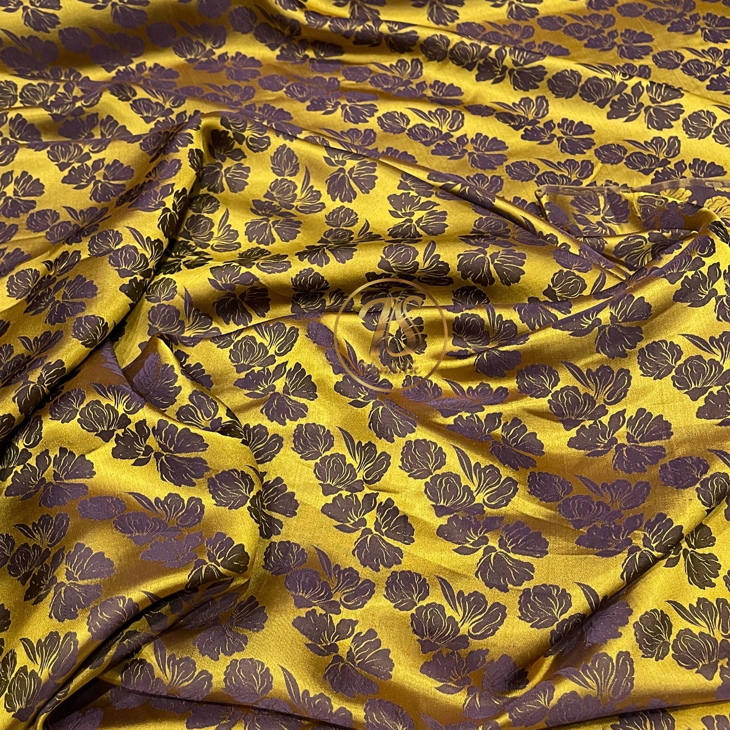 PURE MULBERRY SILK fabric by the yard - Yellow and brown silk fabric - Handmade fabric ā Dress making ā Silk for sewing - Gift for women