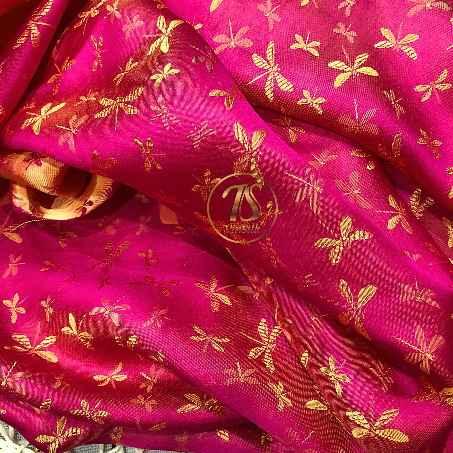 PURE MULBERRY SILK fabric by the yard - Pink silk with yellow pattern fabric - Handmade fabric ā Dress making ā Silk for sewing - Gift for women