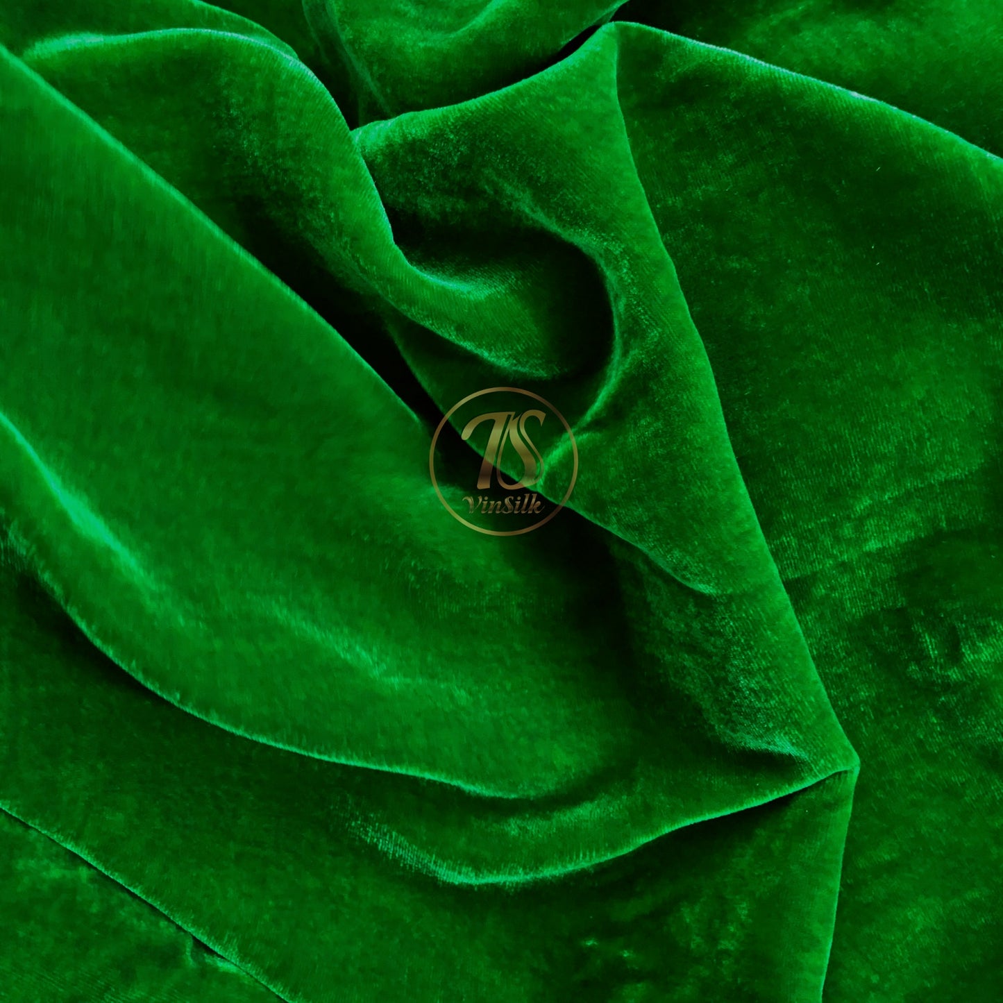 100% MULBERRY SILK VELVET fabric by the yard - Luxury Silk Velvet for Dress, Skirt, High End Garment - Silk apparel fabric - Green silk velvet