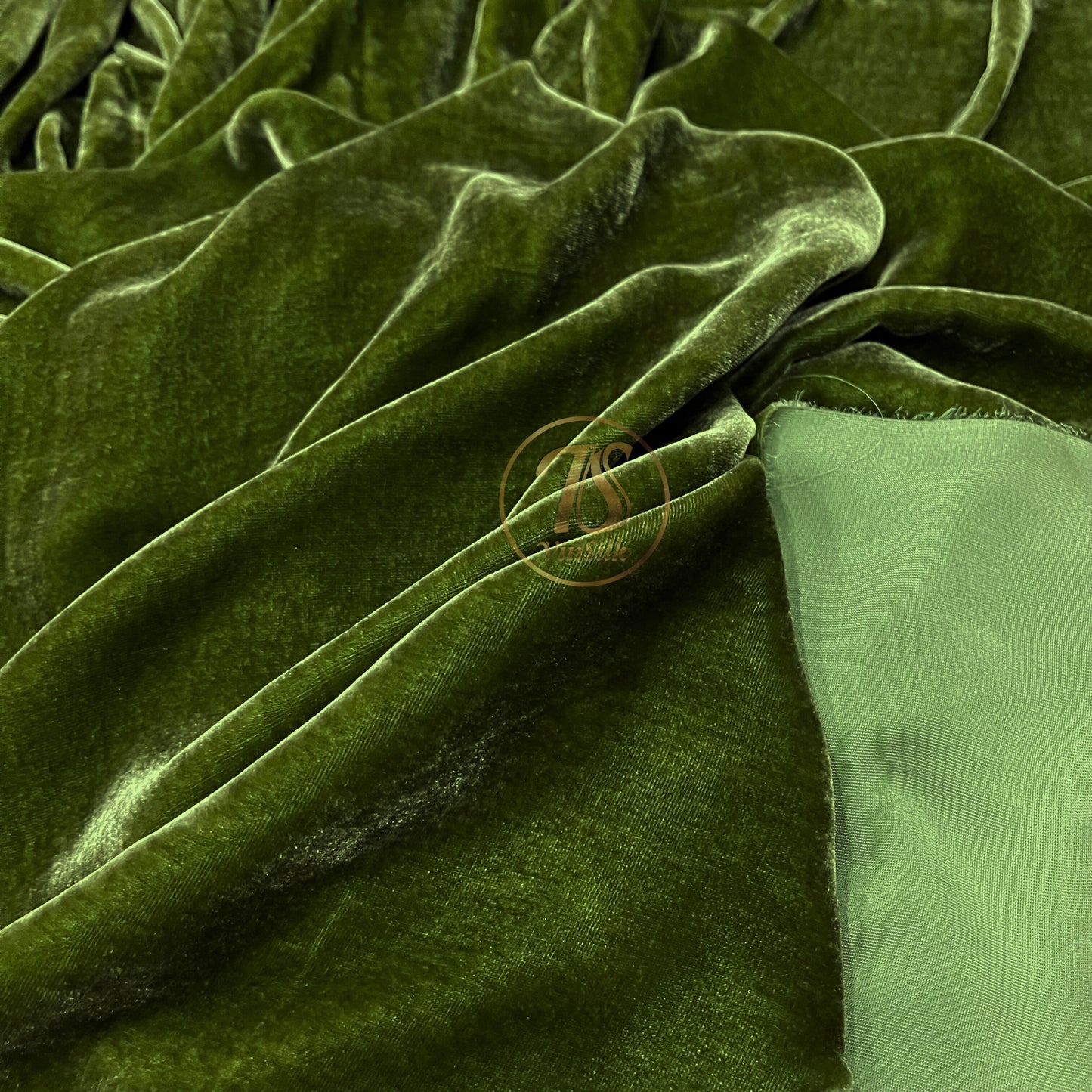 100% MULBERRY SILK VELVET fabric by the yard - Green silk velvet - Luxury Silk Velvet - Silk apparel fabric - Silk for clothes