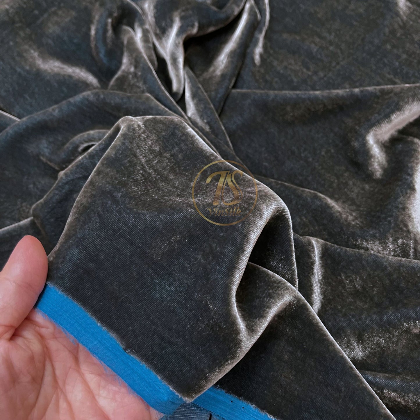 100% MULBERRY SILK VELVET fabric by the yard - Luxury Silk Velvet for Dress, Skirt, High End Garment - Gray velvet - Sewing clothes