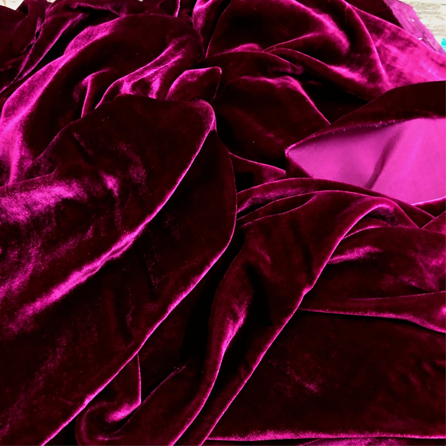 100% Pure Mulberry Silk Velvet Fabric by the yard – Luxury Silk Velvet for Dress, Skirt, High End Garment – Gift for women – Silk for sewing