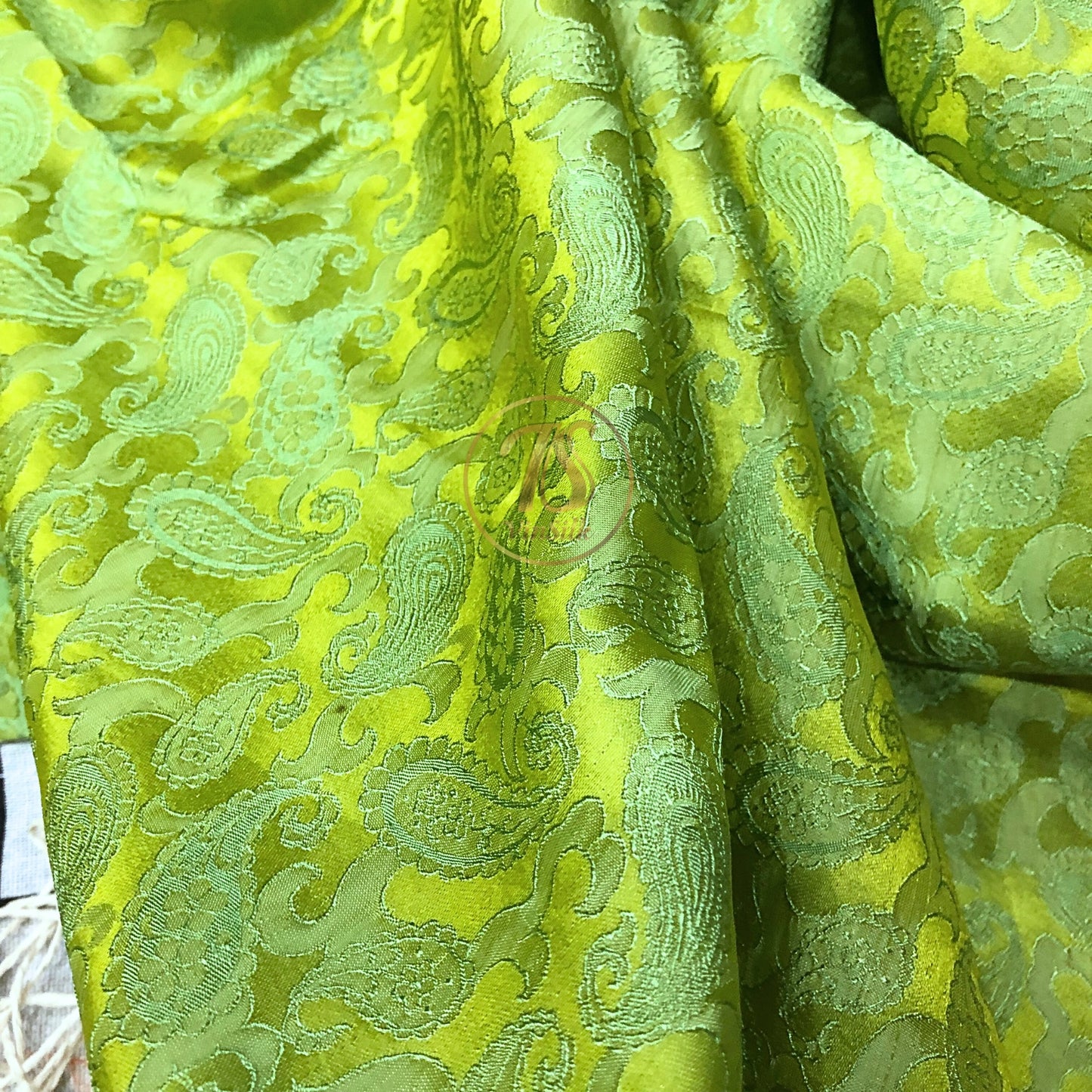 Mulberry Silk Pattern Fabric – Silk Fabric – Silk for Sewing – Silk Apparel Fabric