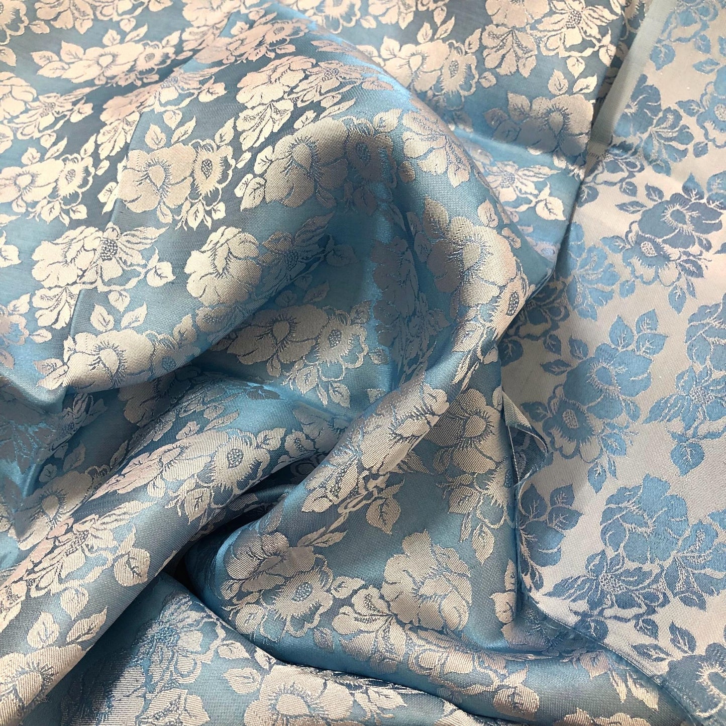 Blue roses silk pattern fabric, Pure mulberry silk, Handmade fabric, Organic fiber, Vintage textile, Dress making, Gift for women, Silk