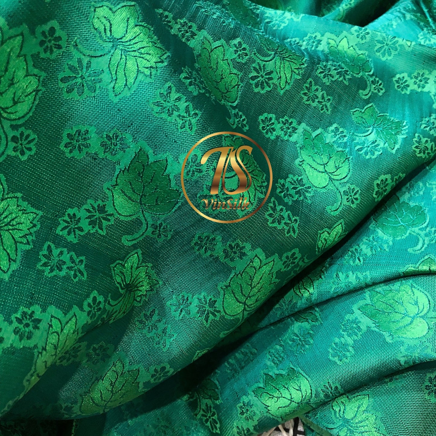 A Green silk fabric with mulberry leaf pattern, Pure mulberry silk, Handmade fabric, Organic fiber, Vintage textile