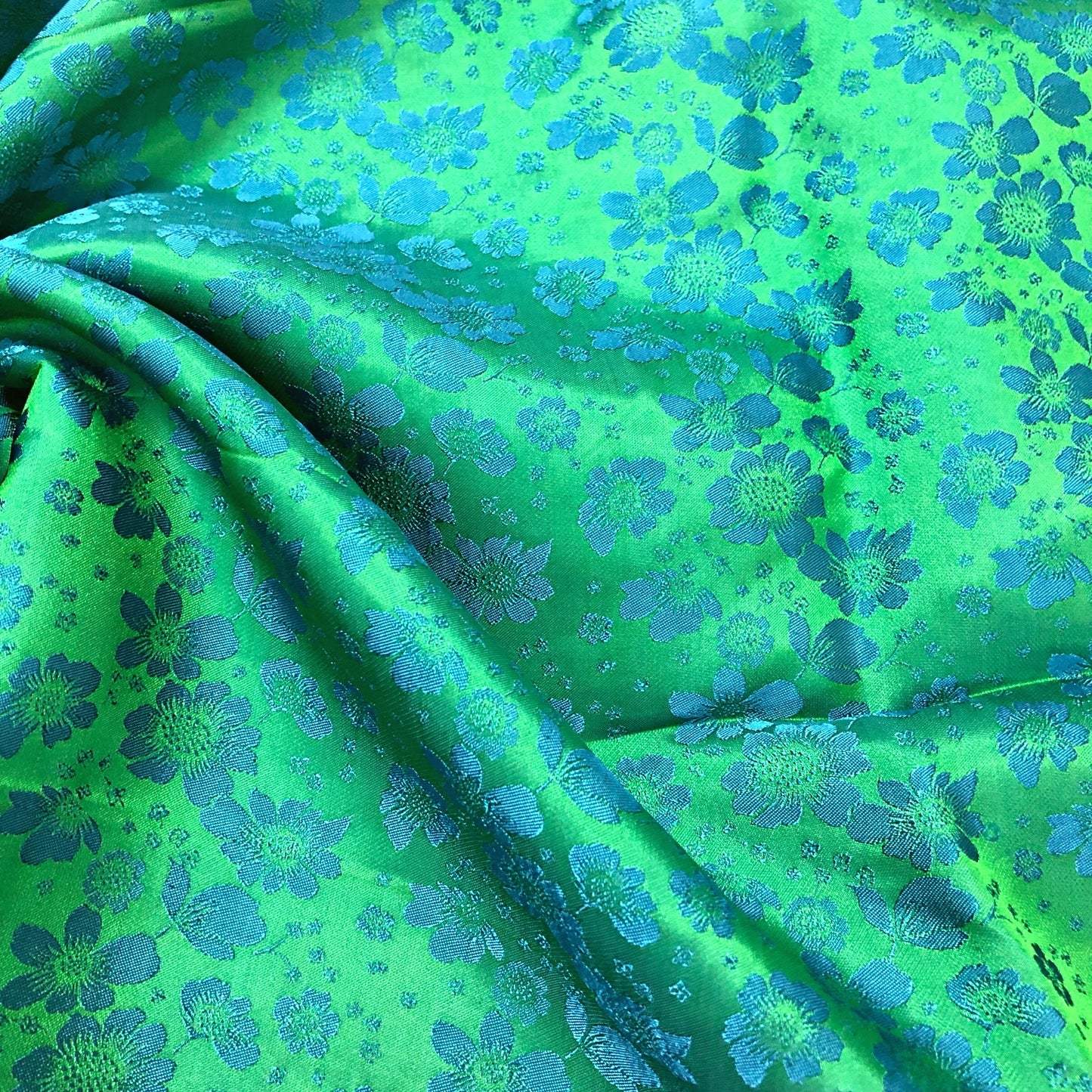 PURE MULBERRY SILK fabric by the yard - Green floral silk fabric - Handmade fabric – Dress making – Silk apparel fabric - Gift for women