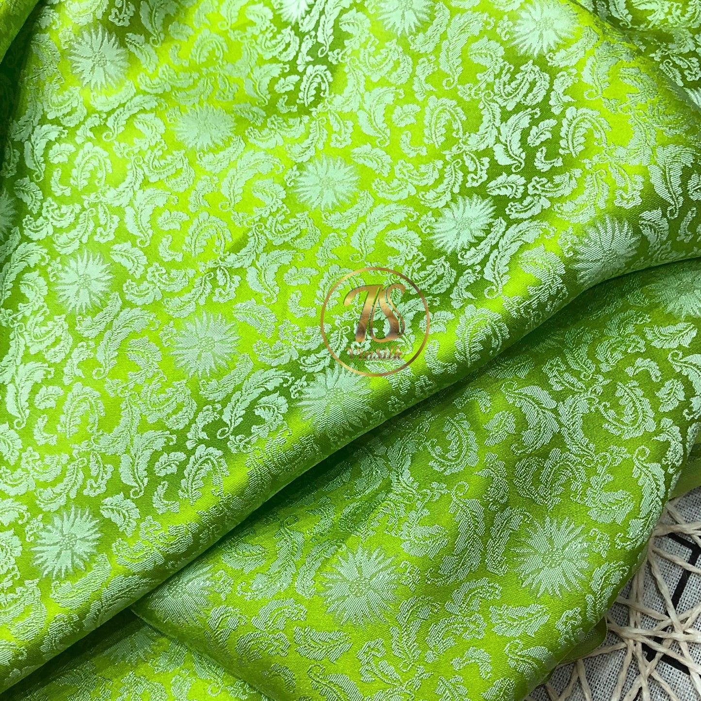 Green silk fabric with mulberry chrysanthemum pattern, Pure mulberry silk, Handmade fabric, Organic fiber, Vintage textile