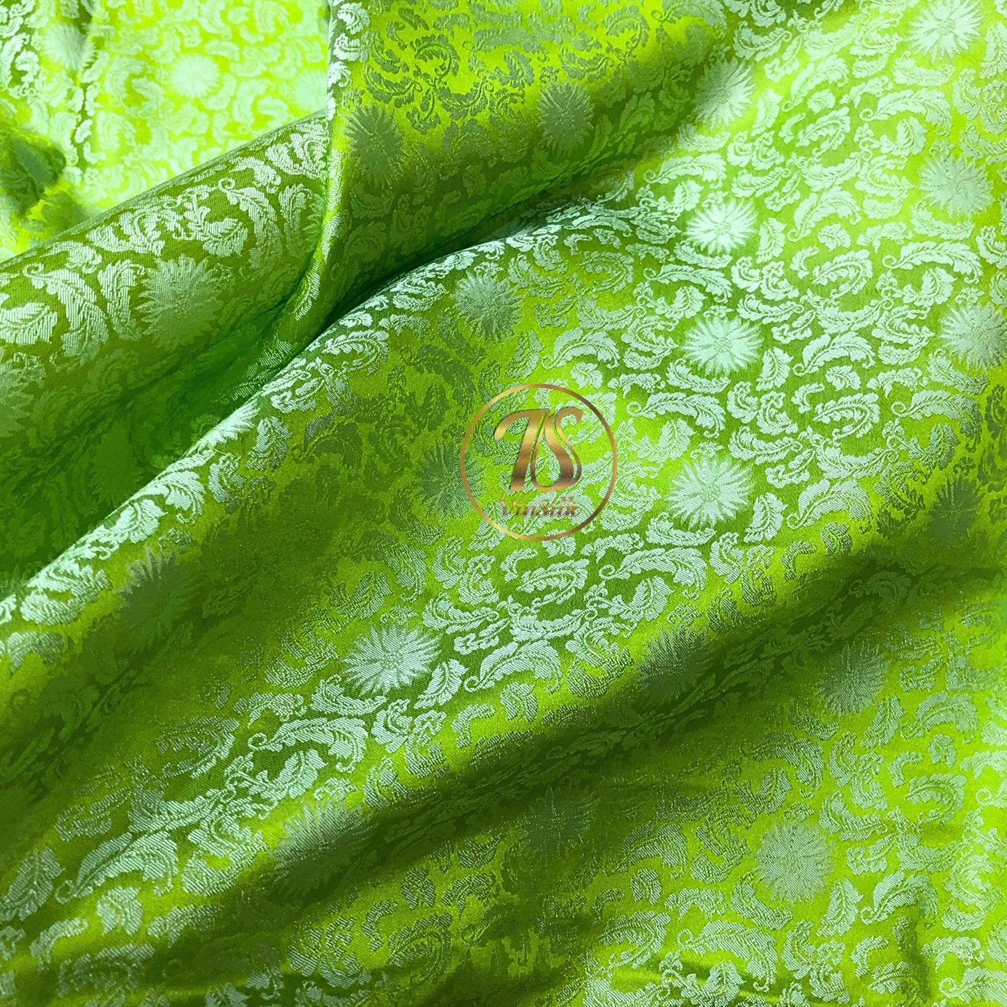 Green silk fabric with mulberry chrysanthemum pattern, Pure mulberry silk, Handmade fabric, Organic fiber, Vintage textile