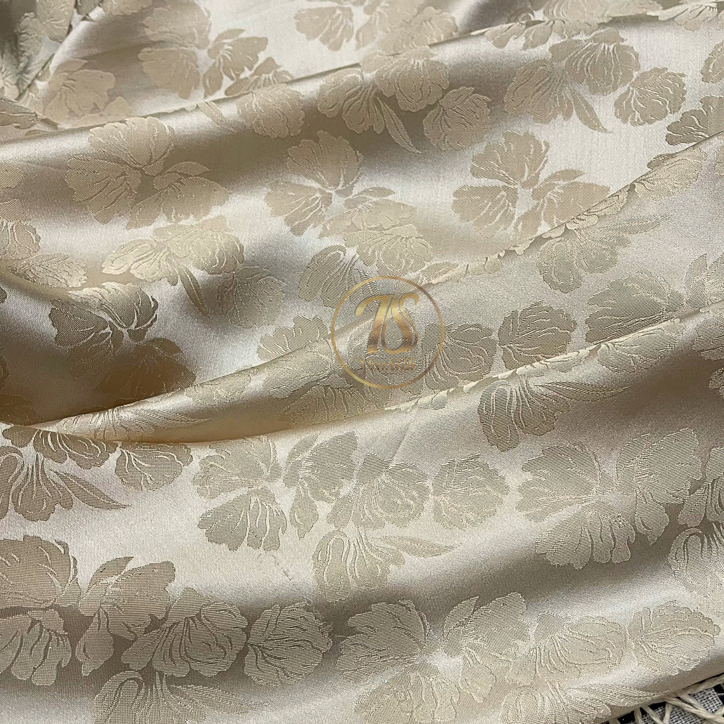 Mulberry Silk Floral Fabric – Silk for Sewing - Dress making - Floral pattern - Handmade silk fabric