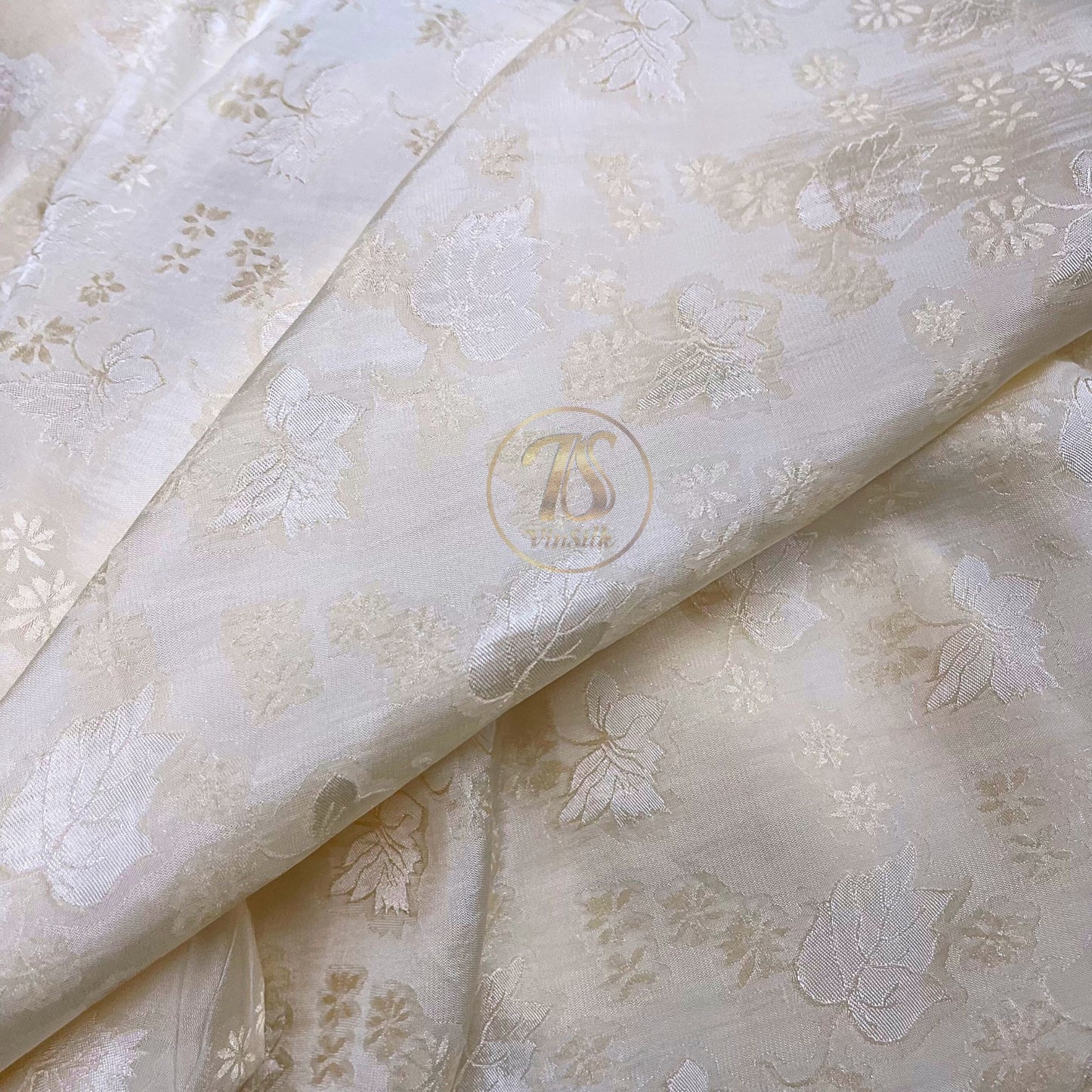 a cream silk fabric with mulberry leaf pattern, Pure mulberry silk, Handmade fabric, Organic fiber, Vintage textile