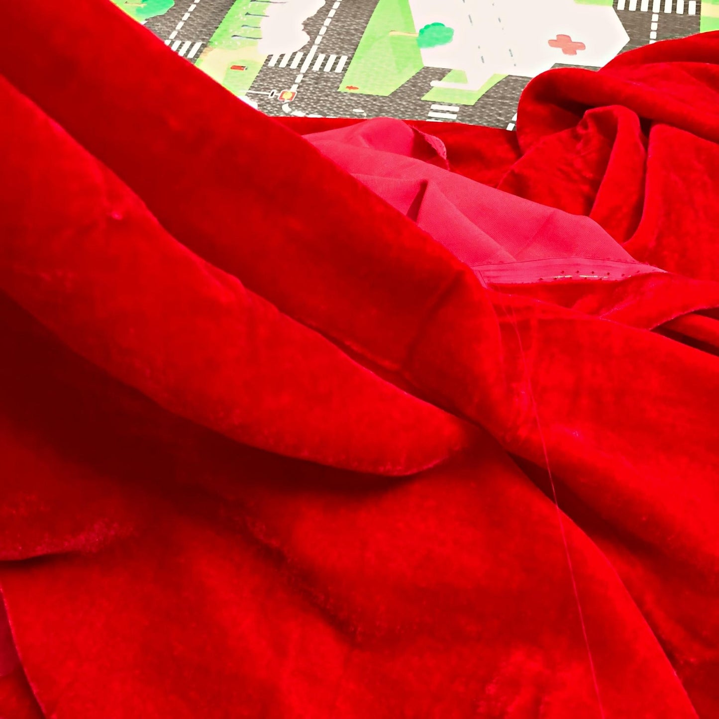 100% MULBERRY SILK VELVET fabric by the yard - Luxury Silk Velvet for Dress, Skirt, High End Garment - Red silk velvet - Handmade silk